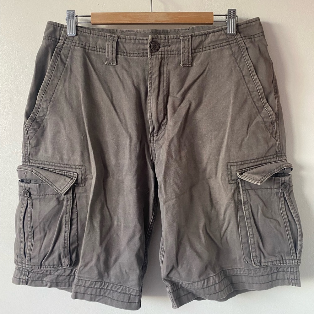 Roots Gray Cargo Shorts